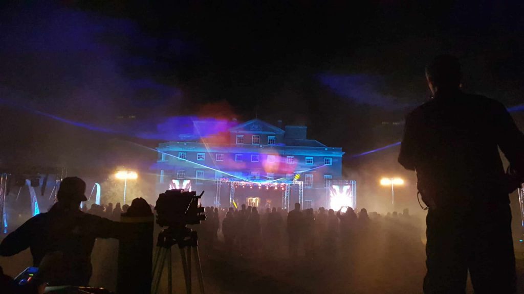 We worked with Global brand Netflix to design and install set and stage design for the filming production of Turn Up Charlie